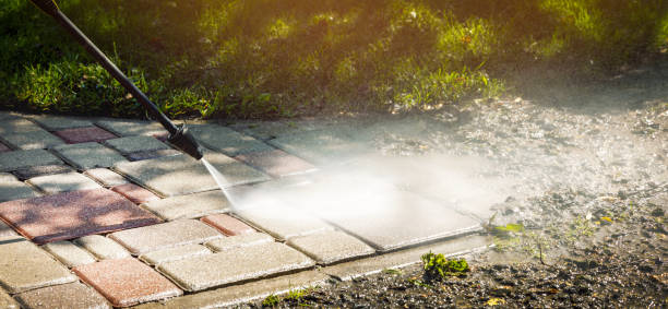 Best Restaurant Pressure Washing  in Roosevelt Gardens, FL